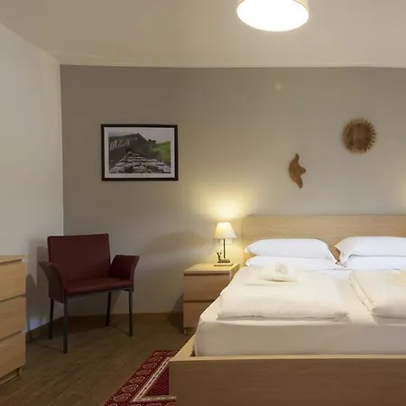 Cavanis Wellness & Lejlighedshotel