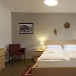 Cavanis Wellness & Апарт-отель