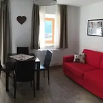 Апарт-отель Cavanis Wellness & 4*