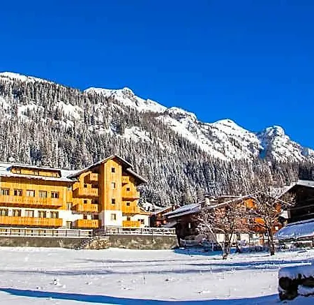 Aparthotel Residence Cavanis Wellness & Spa Sappada