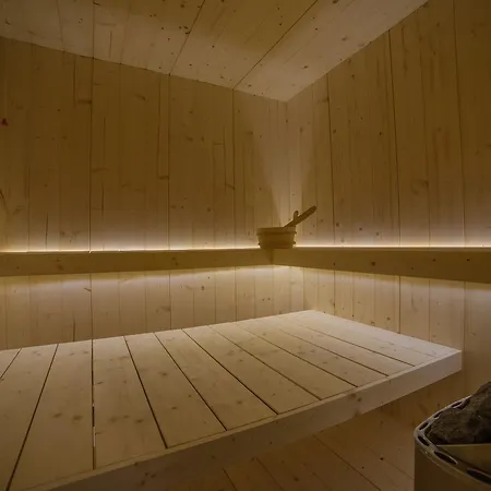 Appart hôtel Cavanis Wellness & 4*